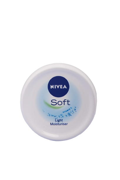 NIVEA SOFT LIGHT MOISTURISER